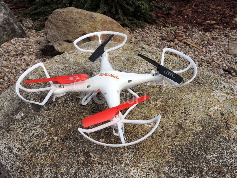 Dron Sky Watcher 3 FPV + náhradní aku