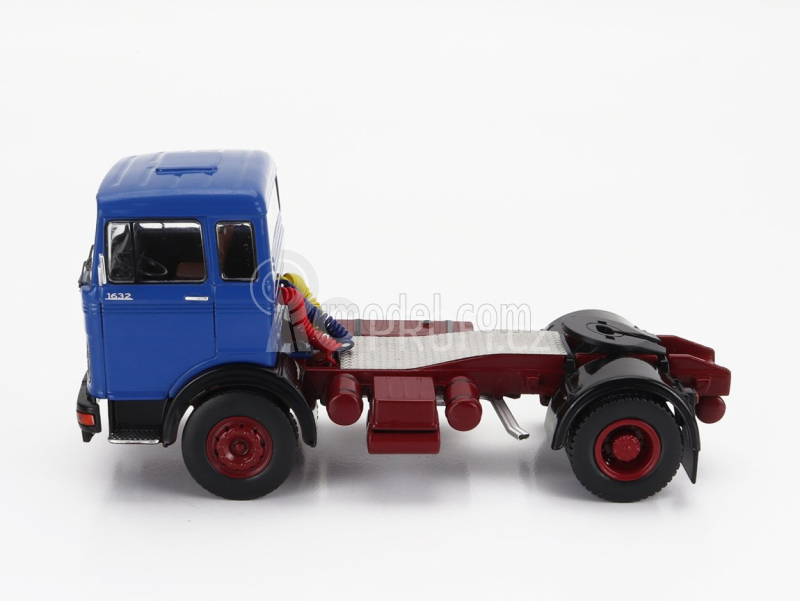 Ixo-models Mercedes benz Lps 1632 Tractor Truck 2-assi 1970 1:43 Blue