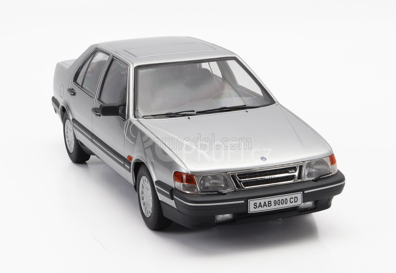 Triple9 Saab 9000 Cd Turbo 1990 1:18 Silver