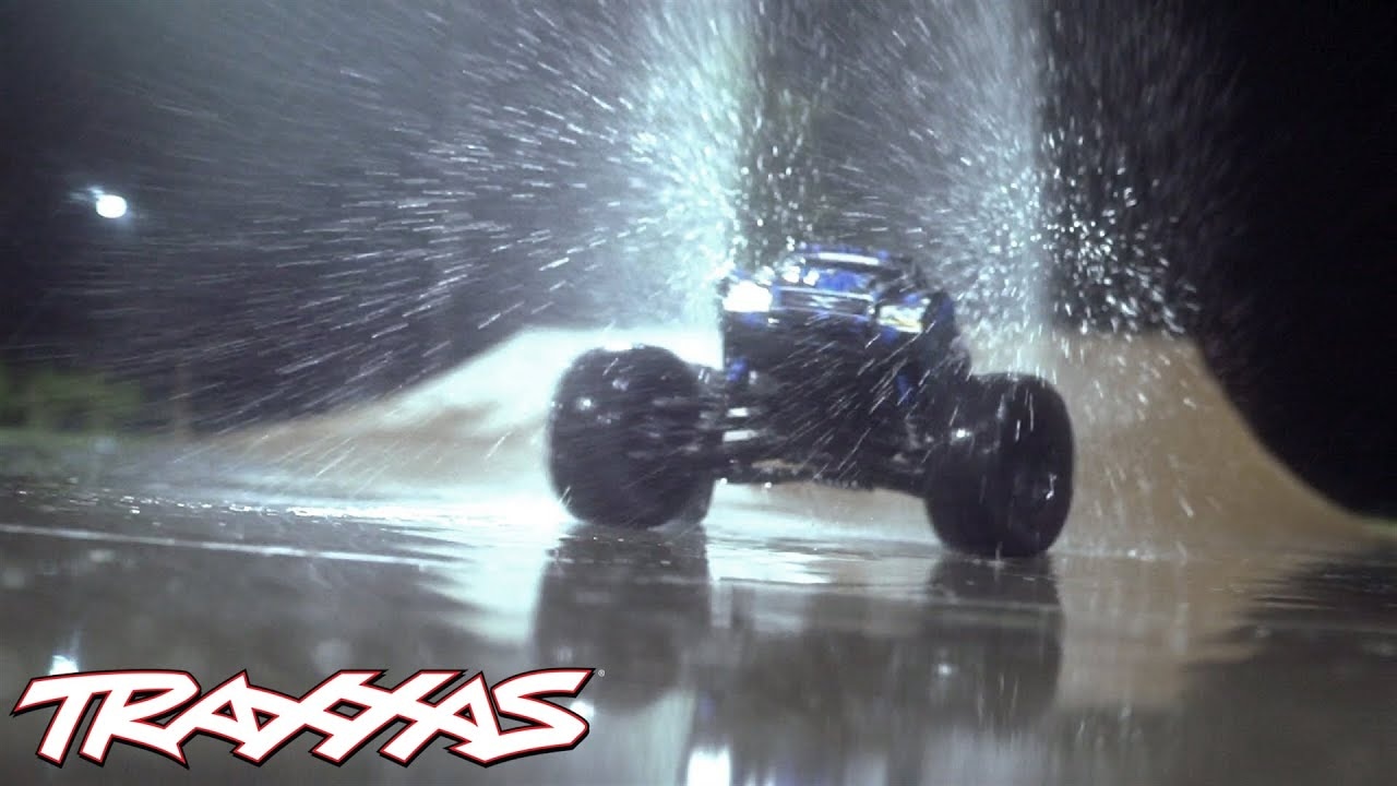 RC auto Traxxas X-Maxx 8S Belted 1:5 4WD RTR, zelená