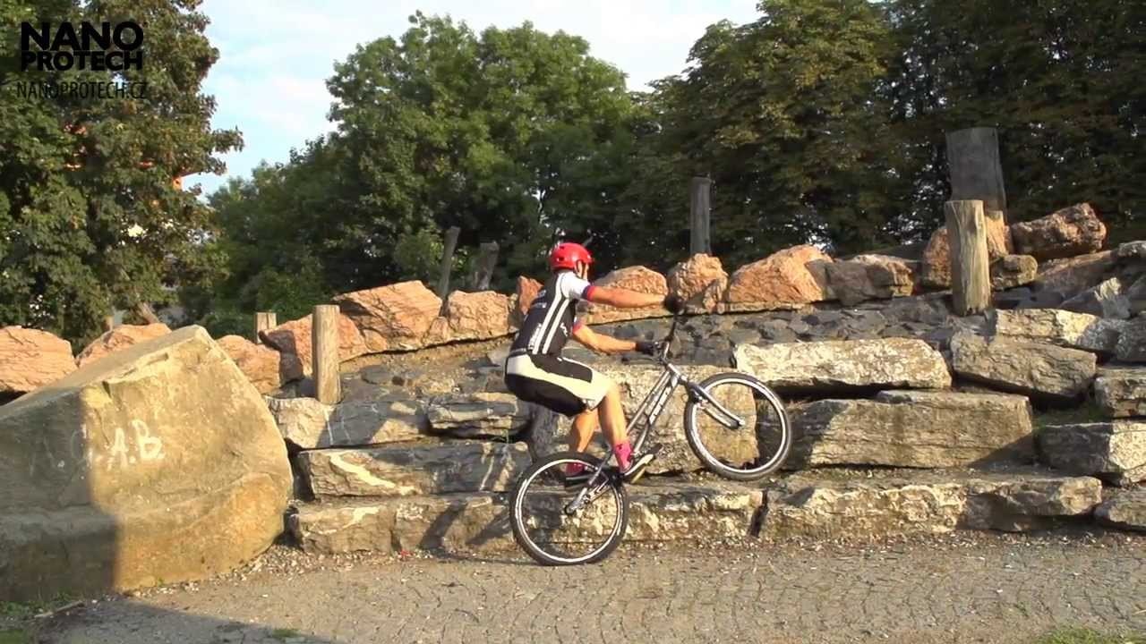 NANOPROTECH BICYCLE odmašťovací a čistící sprej na řetěz 400ml