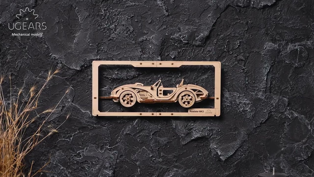Ugears 2.5D dřevěné mechanické puzzle Roadster MK3