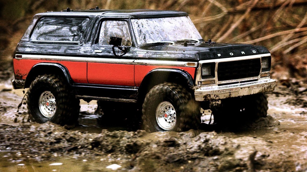 RC auto Traxxas TRX-4 Ford Bronco 1979 1:10 RTR, červená