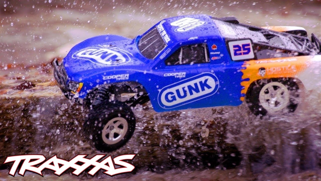 RC auto Traxxas Slash 1:10 HS RTR, zelená