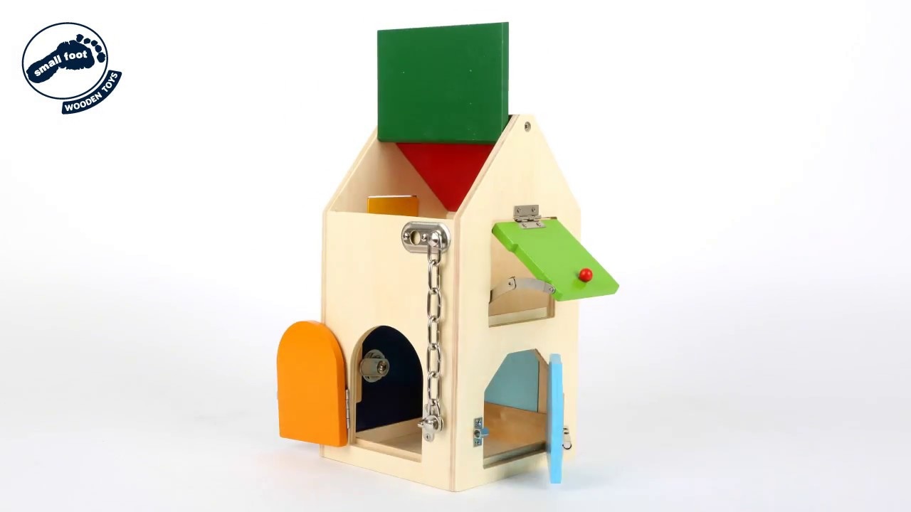 Small Foot Motorický dům se zámky - poškozený obal