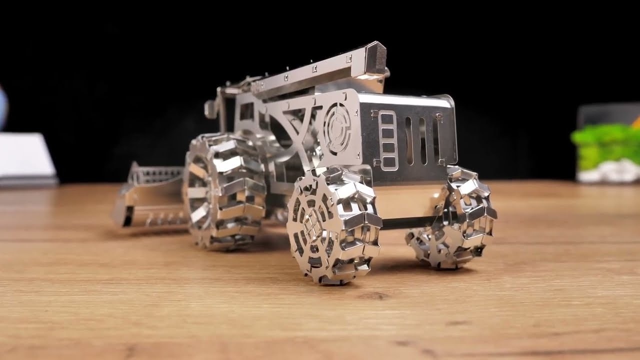 Ocelová stavebnice Voracious Harvester