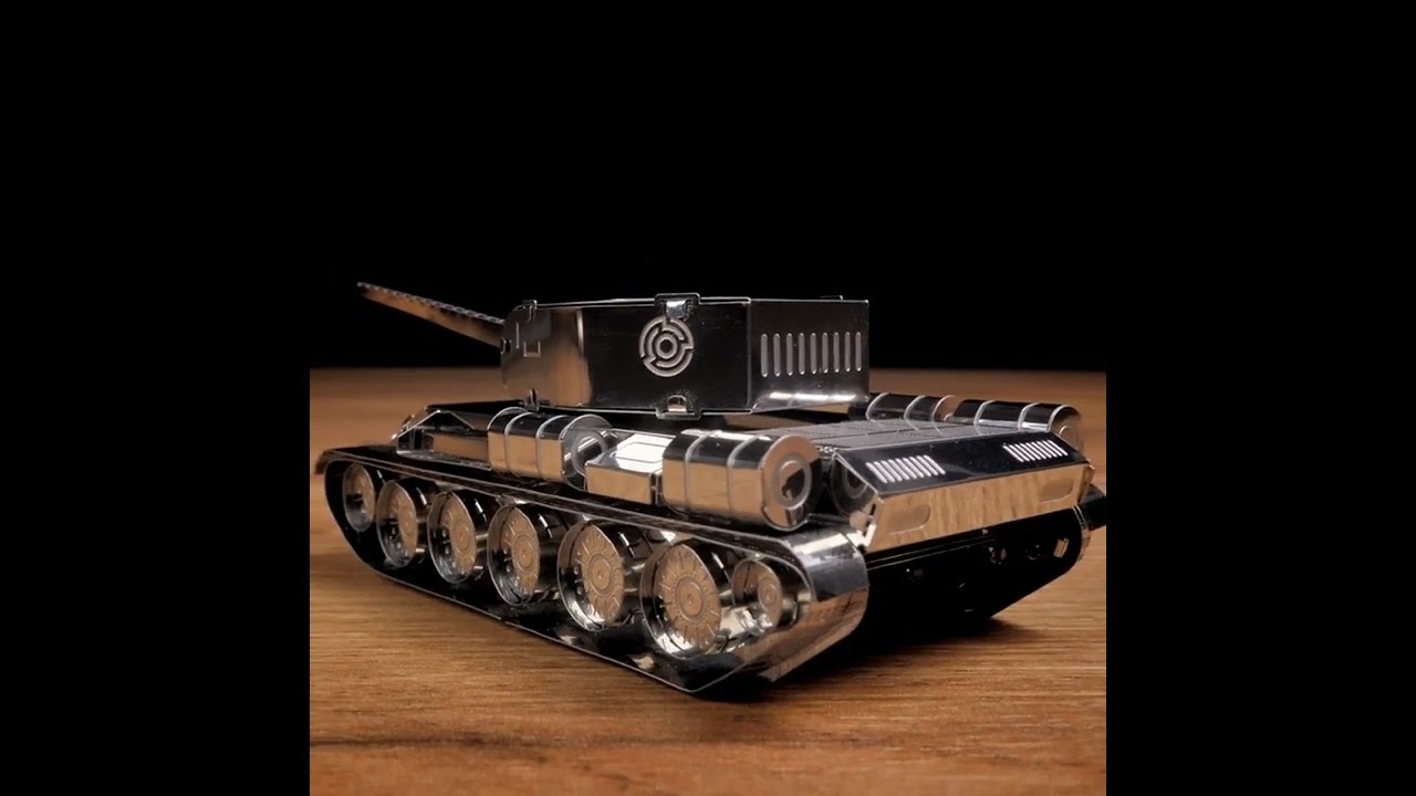 Ocelová stavebnice tank T-44