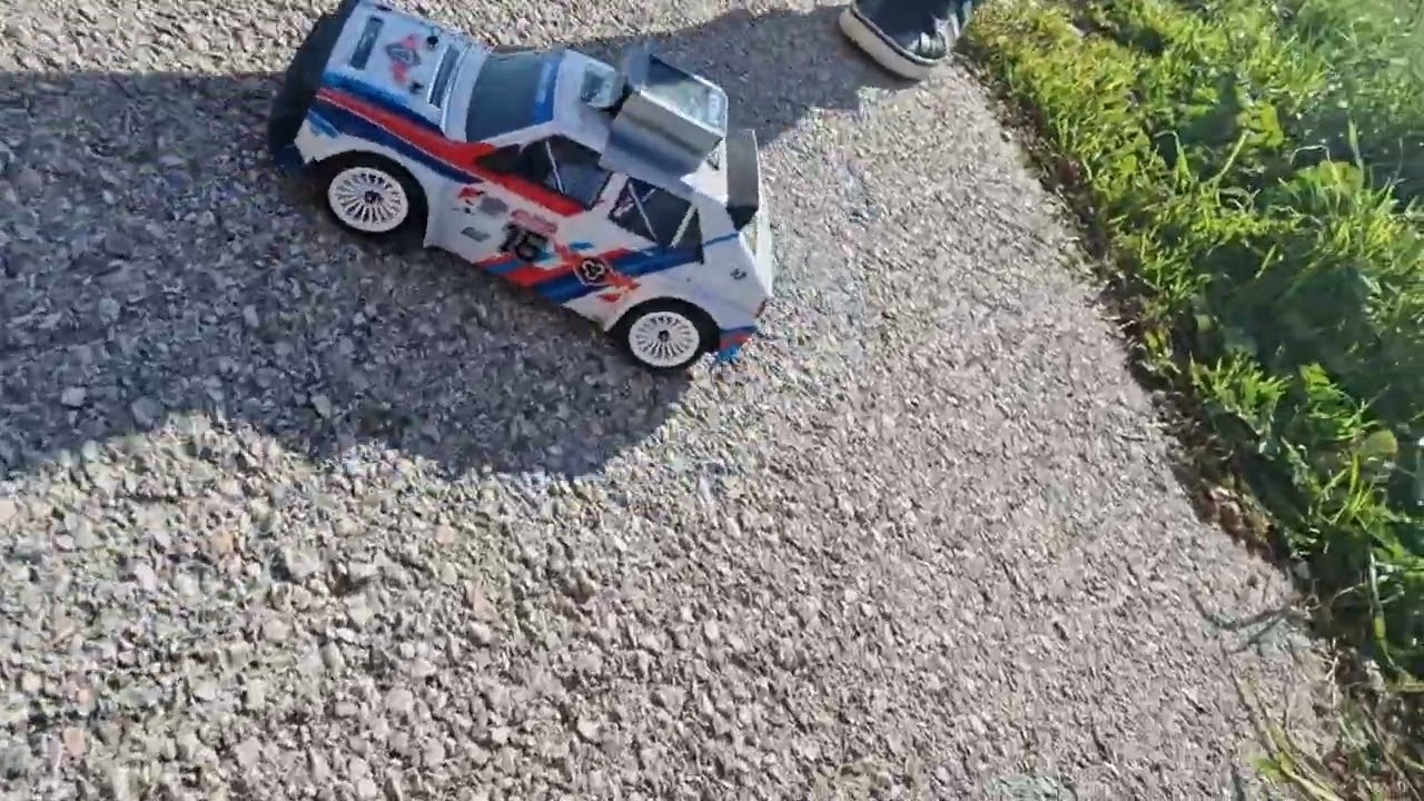 RC auto driftovací rally LR16-PRO brushless