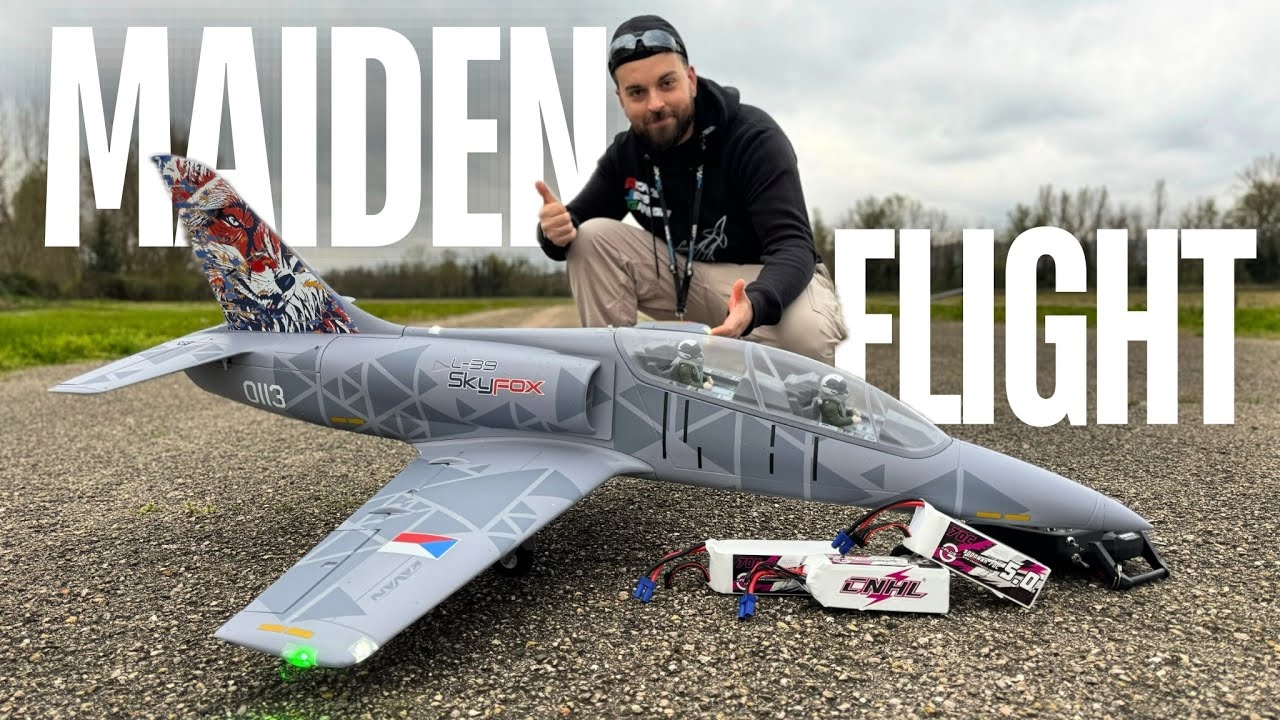 RC letadlo KAVAN L-39 Skyfox 1088mm, šedá