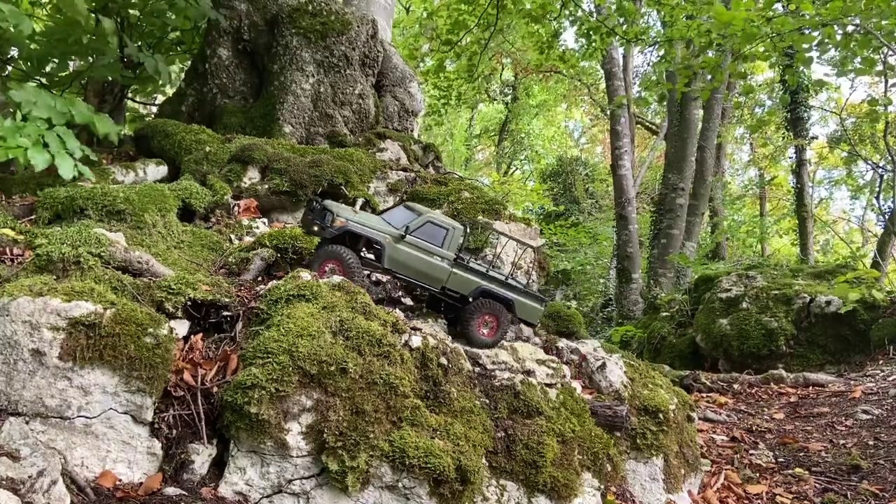 RC auto AMX Rock RCX10B Profi