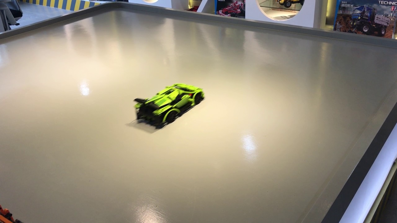 RC stavebnice Závoďák, zelená