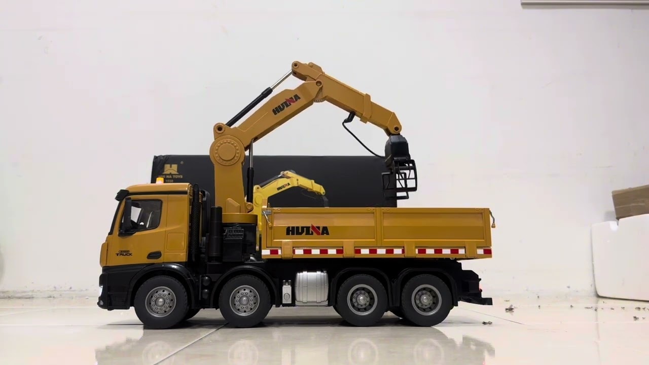 RC auto s jeřábovým ramenem HN538 1:14 26CH