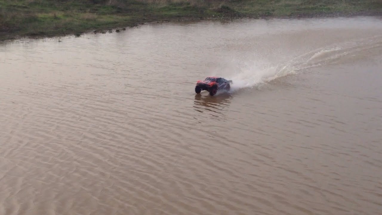 RC auto Traxxas Slash 1:10 VXL 4WD TQi, Fox, černobílá