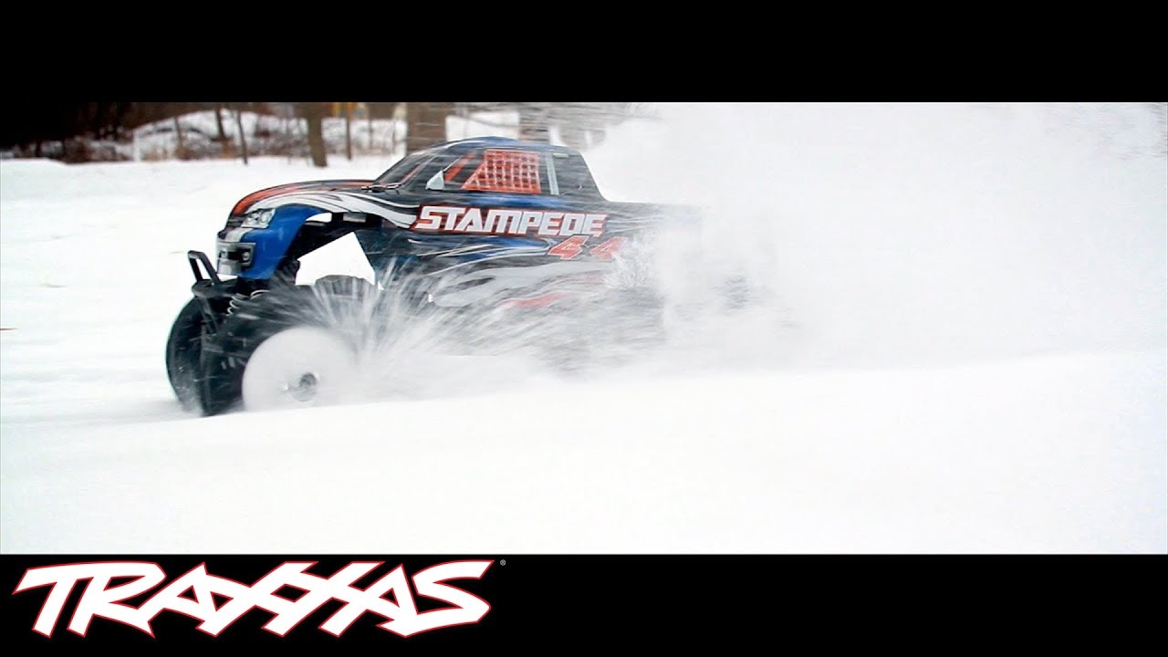 RC auto Traxxas Stampede 1:10 4WD RTR, šedá