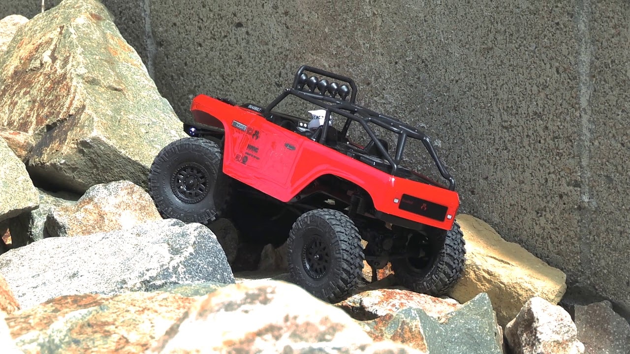 RC auto Axial SCX24 Deadbolt 1:24 4WD RTR, červená