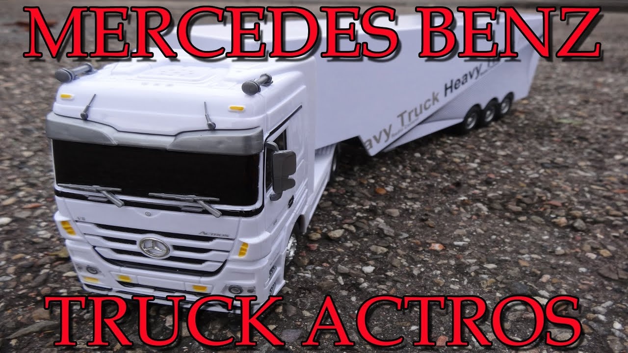 RC tahač Mercedes-Benz Actros, bílá