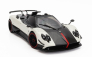 Almost-real Pagani Zonda 5 Cinque Roadster 2009 1:18 Bílý Černý Uhlík