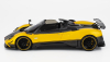 Almost-real Pagani Zonda 5 Cinque Roadster 2009 1:18 Žlutý Černý Uhlík