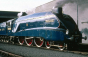 Bigjigs Rail Dřevěná replika lokomotivy Mallard + 3 koleje