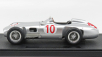 Gp-replicas Mercedes benz F1  W196 N 10 Winner Belgium Gp Juan Manuel Fangio 1955 World Champion 1:18 Silver