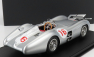 Gp-replicas Mercedes benz F1  W196r Streamliners N 16 1:18, stříbrná