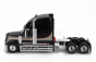Ixo-models International Lonestar Tractor Truck 3-assi 2010 1:64 Black