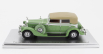 Kess-model Pierce arrow 124 Convertible Berline Sedan Le Baron Closed 1933 1:43 Světle Zelená