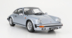 Kk-scale Porsche 911 3.2 Coupe 1988 1:18, stříbrná