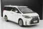 Kyosho Lexus Lm300h Minivan 2020 1:18 Bílá Perla