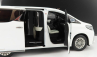 Kyosho Lexus Lm300h Minivan 2020 1:18 Bílá Perla
