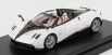 Lcd-model Pagani Huayra Roadster 2018 1:64 Bílá Perla