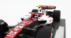 Minichamps Alfa romeo F1 C42 Team Orlen Racing N 24 1:18, bíločervená