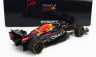 Minichamps Red bull F1 Rb18 Team Oracle Red Bull Racing N 11 1:18, tmavě modrá