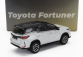 Paragon-models Toyota Fortuner Rhd 2023 1:64 Bílá Černá