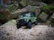RC auto Land Rover Defender T98 1/12, zelená + náhradní baterie