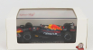 Spark-model Red bull F1  Rb18 Team Oracle Red Bull Racing N 1 Season World Champion 2022 Max Verstappen 1:64 Matná Modrá Žlutá Červená