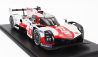 Spark-model Toyota Gr010 3.5l Turbo Hybrid V6 Team Toyota Gazoo Racing N 8 Winner 24h Le Mans 2022 S.buemi - B.hartley - R.hirakawa - Con Vetrina - With Showcase 1:18 Bílá Červená Šedá