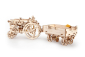 Ugears 3D dřevěné mechanické puzzle Vlečka k traktoru