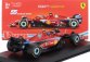 Bburago Ferrari F1  Sf-24 Team Scuderia Ferrari N 55 5th Miami Gp 2024 Carlos Sainz - With Pilot And Showcase 1:43 Červená Černá Světle Modrá