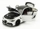 Motorhelix Alfa romeo Giulia Gtam With Engine And Accessories 2021 1:18 Bílá