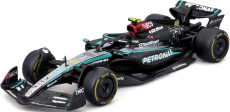 Bburago Mercedes gp F1  W15 Eq Performance Team Amg Petronas Motorsport N 44 Season 2024 Lewis Hamilton - With Pilot And Showcase 1:43 Černá Stříbrná Zelená