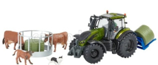 Britains Valtra T254 Tractor With Playset Fleming Bale Lifter 2019 1:32 Zelená