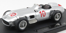 Gp-replicas Mercedes benz F1  W196 N 10 Winner Belgium Gp Juan Manuel Fangio 1955 World Champion 1:18 Silver