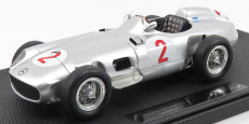 Gp-replicas Mercedes benz F1  W196 N 2 Argentina Gp Juan Manuel Fangio 1955 World Champion 1:18 Silver
