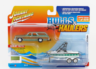 Johnny lightning Chevrolet Caprice With Trailer And Boat 1973 1:64 Green Wood