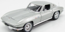 Maisto Chevrolet Corvette Coupe 2-door 1965 1:18 Silver
