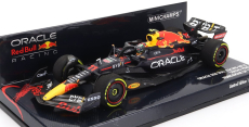 Minichamps Red bull F1  Rb18 Team Oracle Red Bull Racing N 11 Hungarian Gp 2022 Sergio Perez 1:43 Matná Modrá Žlutá Červená