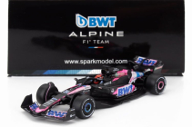 Spark-model Alpine F1  A524 Team Bwt Alpine N 31 Season 2024 Esteban Ocon 1:64 Černá Modrá Růžová