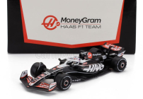 Spark-model Haas F1  Fw24 Team Moneygram Haas N 20 Season 2024 Kevin Magnussen 1:64 Černá Bílá