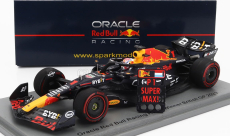 Spark-model Red bull F1  Rb19 Team Oracle Red Bull Racing N 1 World Champion Winner British Gp 2023 Max Verstappen 1:43 Matt Blue